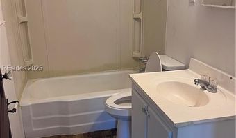 582 Parkwood Ter, Allendale, SC 29810