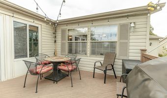 1301 Wood Duck Rd, Arnolds Park, IA 51331