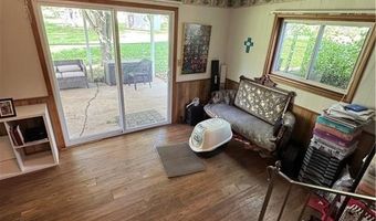 209 S 4th St, Arma, KS 66712