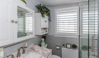 24 Columbus Blvd, Cranston, RI 02910