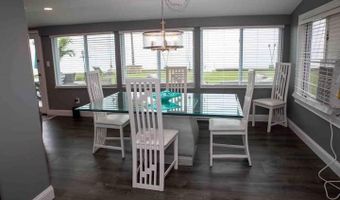 21 Grove Way 21, Clinton, CT 06413