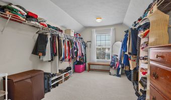 3033 Tuscarora Ln, Indianapolis, IN 46217
