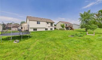 985 Waters Edge Cir, Avon, MN 56310