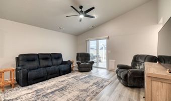 11182 Newton St, Caldwell, ID 83605