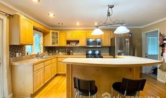 506 Jansen Ave, Avenel, NJ 07001