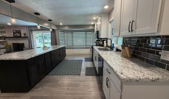 1815 Craig Rd, Aurora, NE 68818