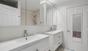 6113 GOLDTREE Way, Bethesda, MD 20817