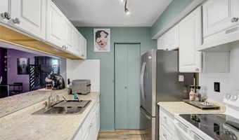 615 Broadway 15, Amityville, NY 11701