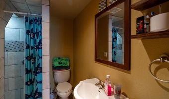 136 1st Ave, Alden, MN 56009