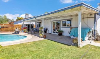 2207 W BENTRUP St, Chandler, AZ 85224
