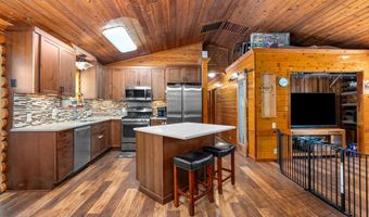 1320 CANYON Rd, Appleton, WA 98602