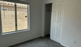 1203 W KESLER Ln, Chandler, AZ 85224