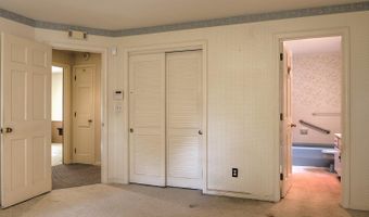 23 Meetinghouse Rd, Brattleboro, VT 05301