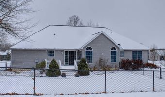 2499 Crestwood Dr, Adrian, MI 49221