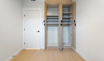 733 8TH St SE 02, Washington, DC 20003