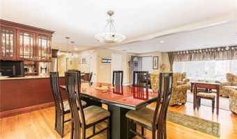 529 Shippeetown Rd, East Greenwich, RI 02818