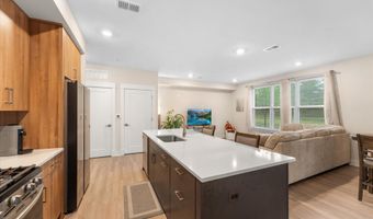 43795 TRANSIT Sq 101, Ashburn, VA 20147