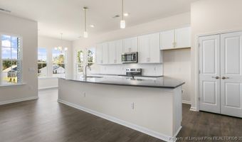 639 Pine Dune Ln, Aberdeen, NC 28315