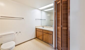 5090 Likini St 501, Honolulu, HI 96818