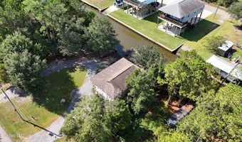5037 Oklahoma St, Bay St. Louis, MS 39520