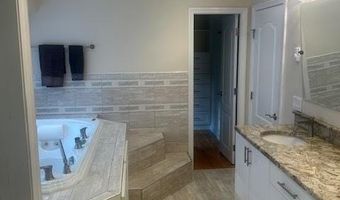 120 Fox Run, East Greenwich, RI 02818