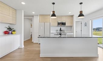 11556 Lakewood Ct NE, Albertville, MN 55301