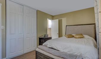 524 Parkbrook St, Spring Valley, CA 91977
