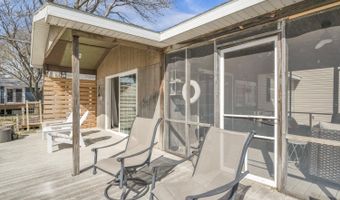 1001 Sunshine Run, Arnolds Park, IA 51331