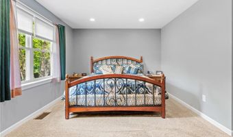 162 Pine Orchard Rd, Glocester, RI 02814