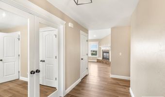 3700 S Founders Pointe Dr, Ammon, ID 83406