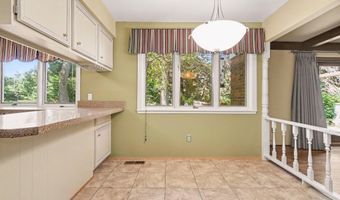 1289 King George Blvd, Ann Arbor, MI 48108
