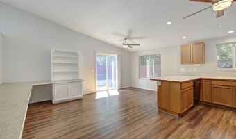 625 NW 18TH St, Battle Ground, WA 98604
