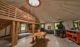5692 Meadow Creek Rd, Bonners Ferry, ID 83805
