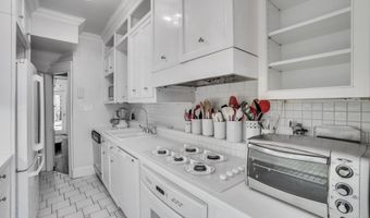 2030 PIERCE MILL Rd NW, Washington, DC 20010