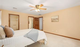 86 Wickham Rd, North Kingstown, RI 02852