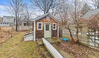 84 Charlotte St, Burlington, VT 05401