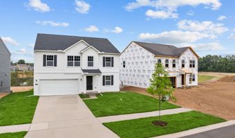 422 Hidden Riv W, Holly, MI 48442