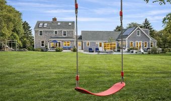 400 Third Beach Rd, Middletown, RI 02842