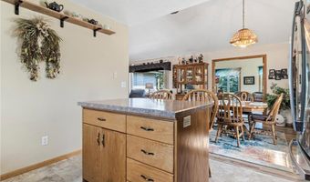 1286 Westbrook Cir, Alexandria, MN 56308