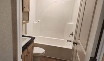 746 N Main 70, Ada, OH 45810