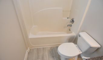 202 Northside Dr, Barnesville, GA 30204