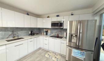 60 SE Marlin Ave 1, Key Largo, FL 33037