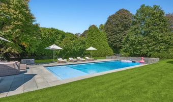 106 Meeting House Ln, Amagansett, NY 11930
