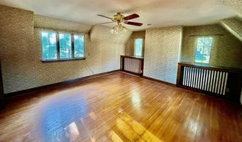 810 3rd St NW, Austin, MN 55912