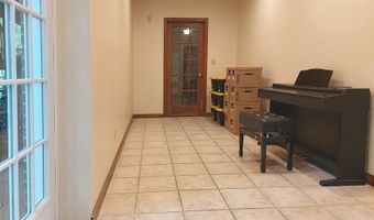 7260 Edgewood Ln, Athens, OH 45701