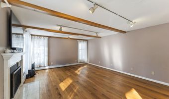 704 Cherry Brook Rd, Canton, CT 06019