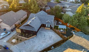 2681 NE Moonlight Dr, Bend, OR 97701