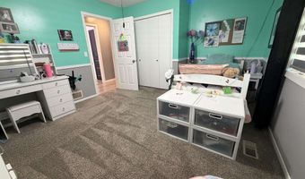 1815 Craig Rd, Aurora, NE 68818