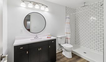 2013 2nd St SW, Altoona, IA 50009