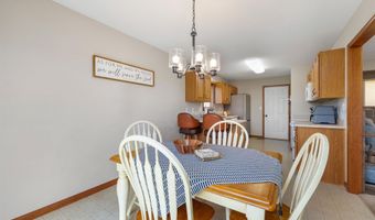 5371 Bear Creek Pass Pass, Auburn, IN 46706
